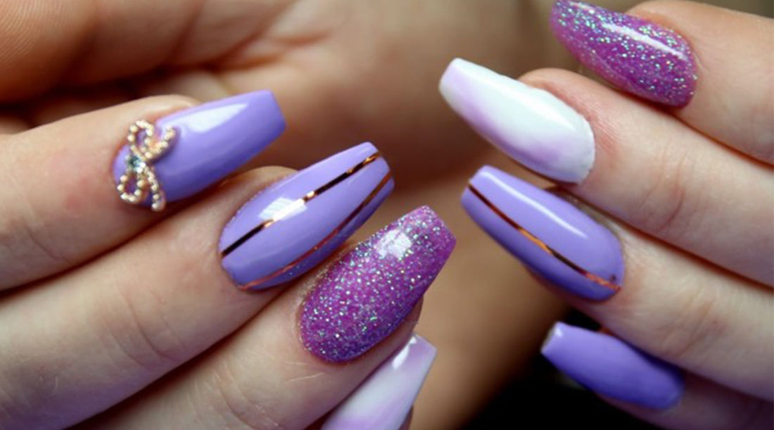 Nageldesign-Farbtrend: Pastell-Lila für Nageldesigns