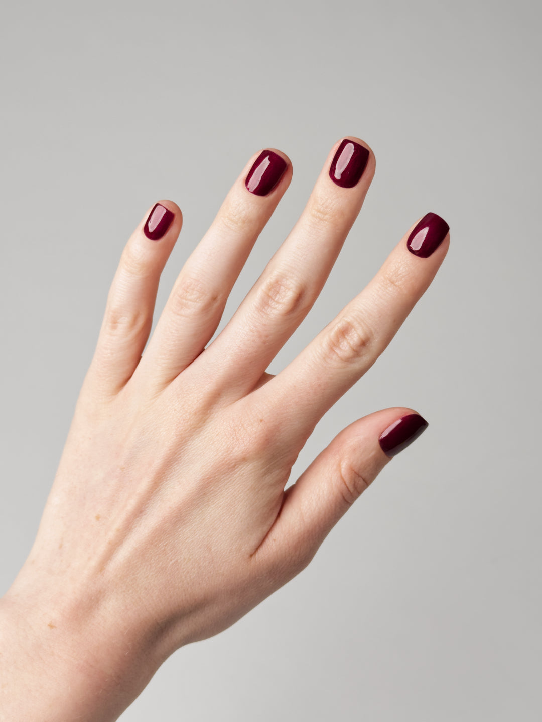 018 Soak Off Shellac Deep Rouge Romance