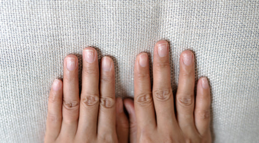 Brüchige Nägel durch Händewaschen & Desinfektion