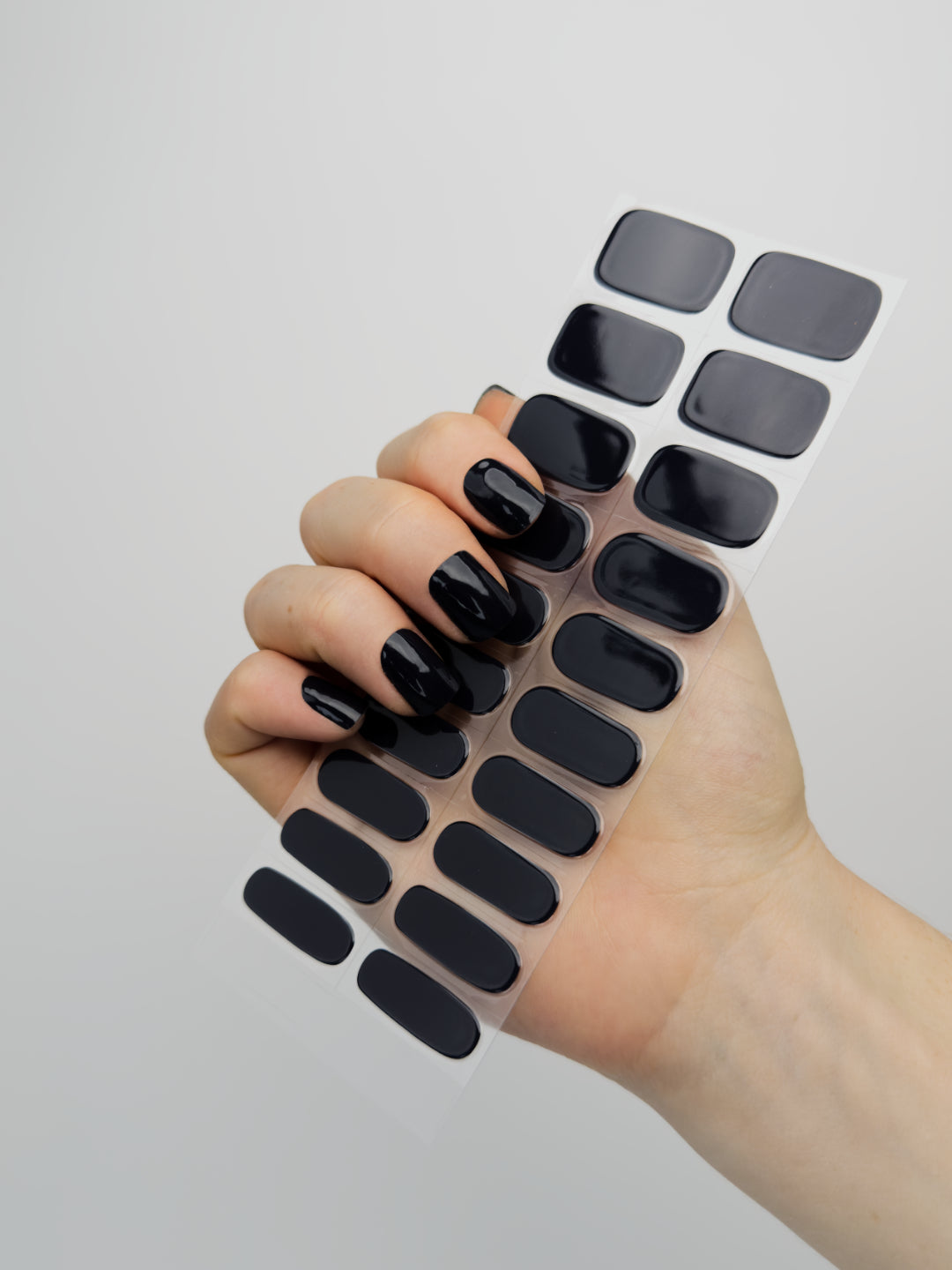 Gel Nail Strip Midnight Ash